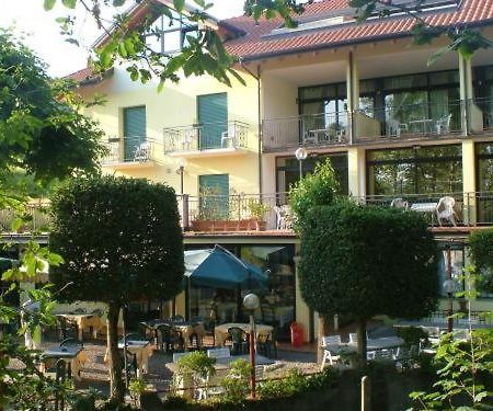 Hotel Madonna Della Neve Pettenasco Exterior foto